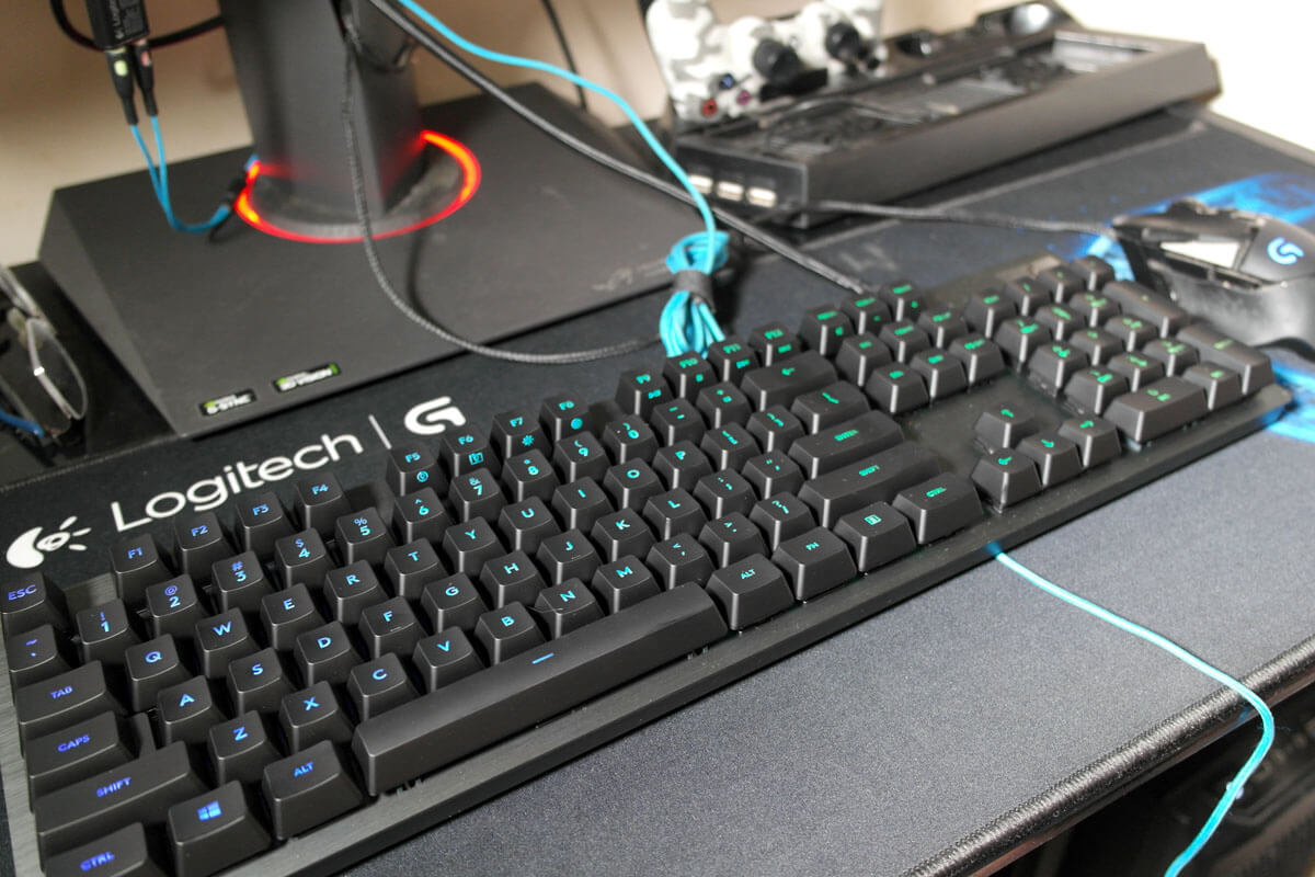 Logitech G512 Carbon RomerG Tactile Mechanical Gaming Keyboard Review